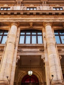 Fachada despacho Piñero Robledillo Abogados en Alicante.